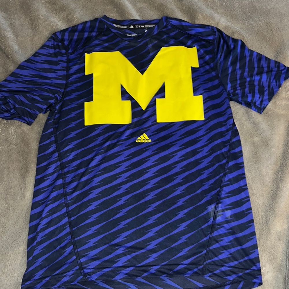 Brand new with tags Climafit UMichigan Official c
Collegiate GoBlue